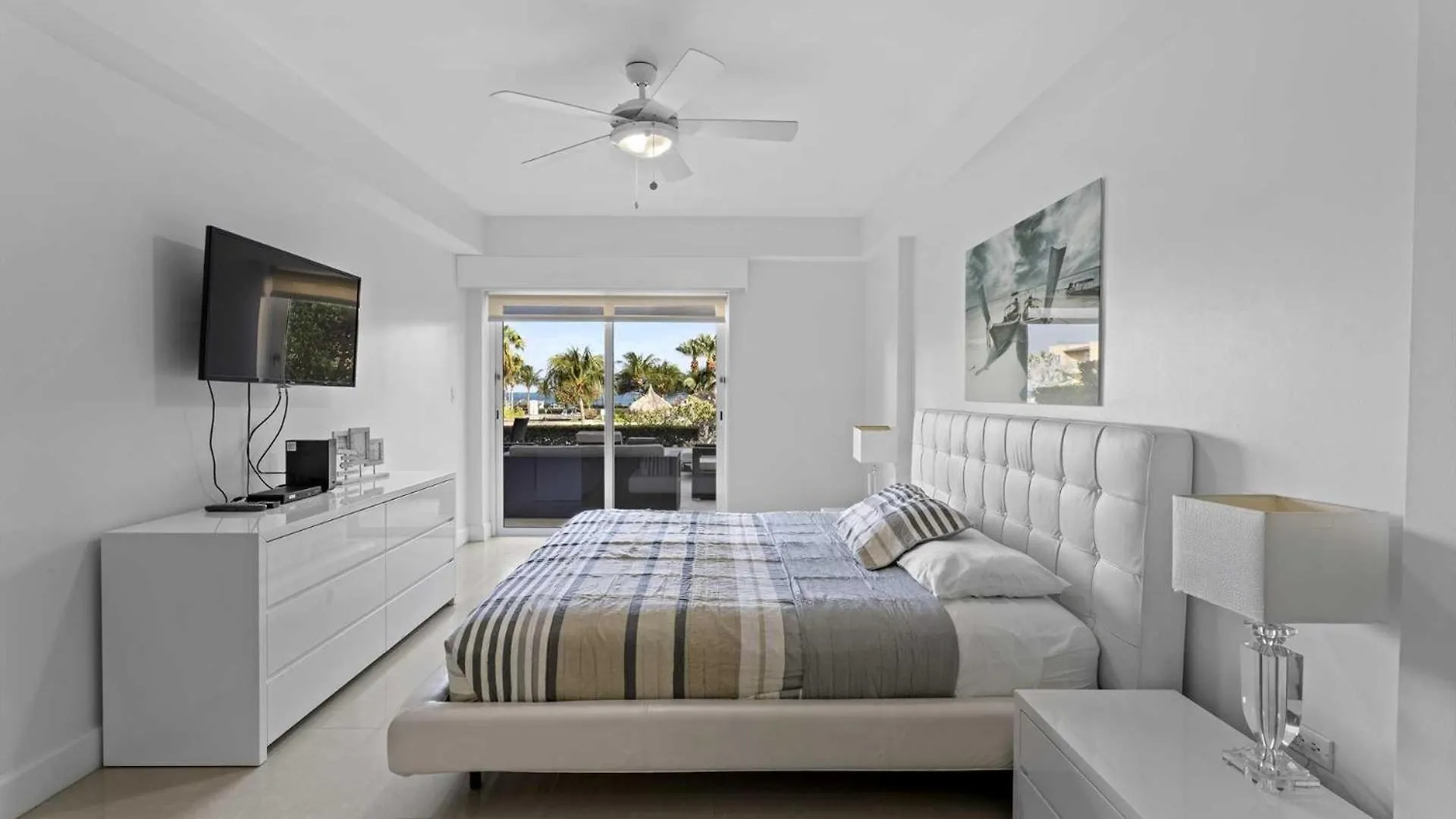 Σπίτι διακοπών Beachfront - View Garden 2Br Condo - A145 Παλμ Μπιτς